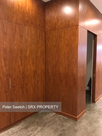 Club Street (D1), Office #209462251